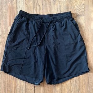 Men’s Lululemon R.A.D. Shorts Size Medium